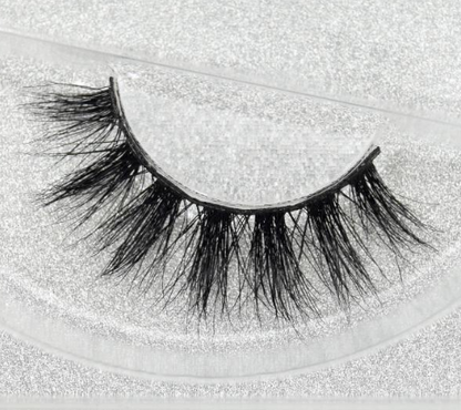 Faux Aurelia Eye Lashes, Luxury 8D Real Mink Eyelashes, Siberian Mink lashes, Fur lashes, Vegan lashes, Wispy Lashes, velvet, hair, hair accessories , lashes, lash, lashes for girls, lashes for women, velvet, beauty store, the best eyelashes brand